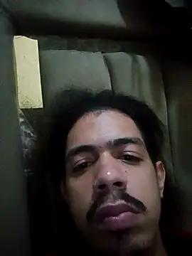 Snapshot of blanquito_leche chatting on 06-11-26, 03:48 blanquito leche online show from 06-11-26, 03:48