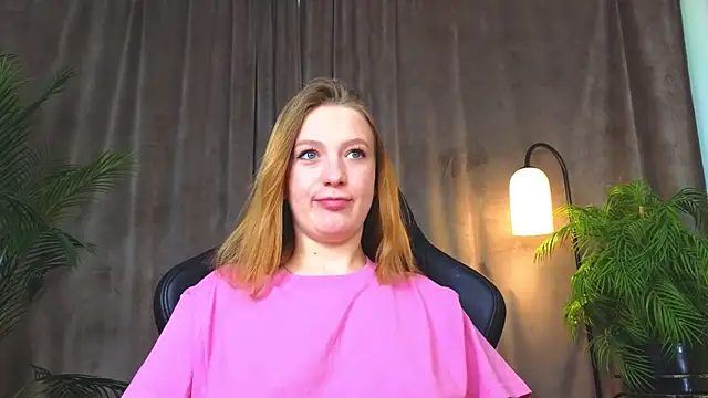 Snapshot of BeatriceLoven chatting on 06-29-26, 10:15 BeatriceLoven online show from 06-29-26, 10:15
