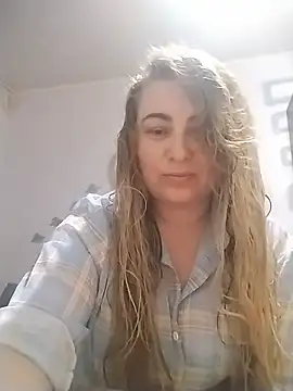 AngelWhite008 online show from 06-15-26, 07:49