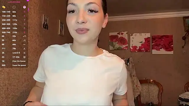 MargyClingingsmith online show from 06-30-26, 07:59