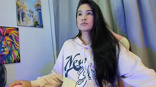 Snapshot of NattGray chatting on 06-14-26, 02:57 NattGray online show from 06-14-26, 02:57