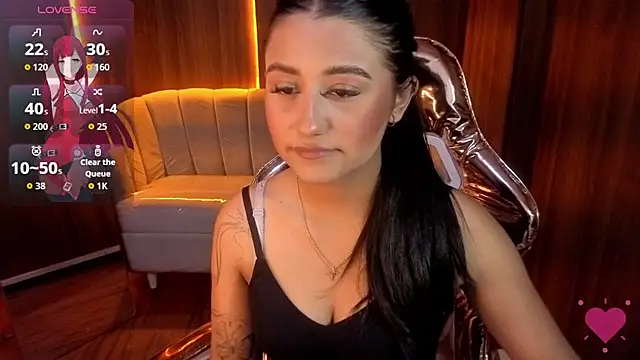 Snapshot of Catalella_Little_B chatting on 07-04-26, 07:53 Catalella Little B online show from 07-04-26, 07:53
