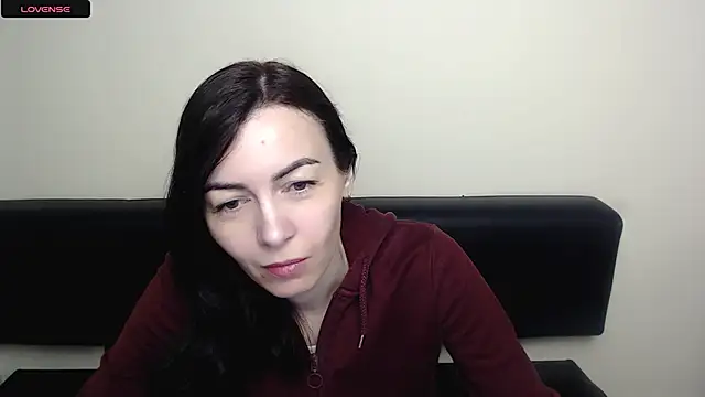 Snapshot of VainWe chatting on 06-13-26, 08:01 VainWe online show from 06-13-26, 08:01