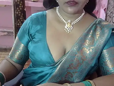 Snapshot of PRIYANKA_023 chatting on 06-28-26, 06:08 PRIYANKA 023 online show from 06-28-26, 06:08
