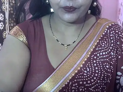 Snapshot of PRIYANKA_023 chatting on 07-18-26, 10:52 PRIYANKA 023 online show from 07-18-26, 10:52