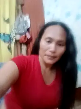 Snapshot of Queenslay chatting on 06-26-26, 02:27 Queenslay online show from 06-26-26, 02:27
