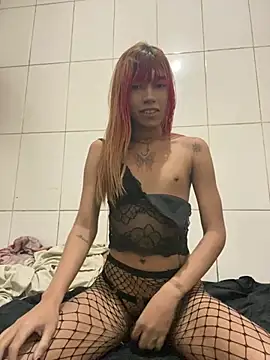 itevellyn  online show from 07-27-26, 04:52