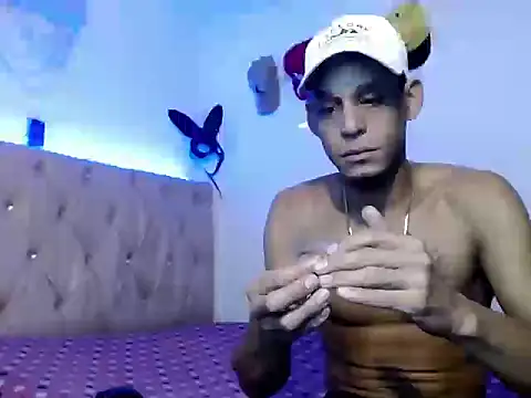 Snapshot of Brendt_Hotx chatting on 06-28-26, 05:24 Brendt Hotx online show from 06-28-26, 05:24