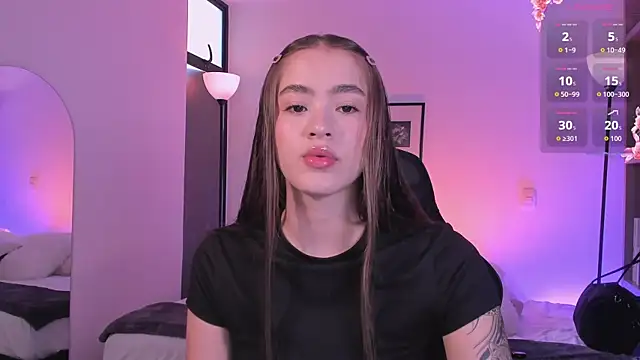 LizzyColins online show from 06-23-26, 07:23