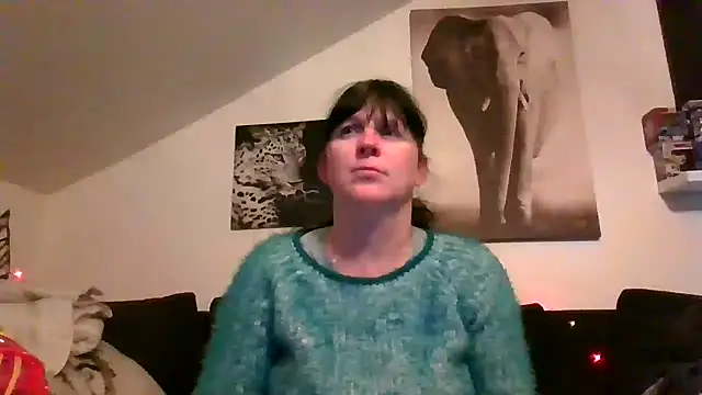 Snapshot of sexujuly88 chatting on 02-02-26, 10:30 sexujuly88 online show from 02-02-26, 10:30