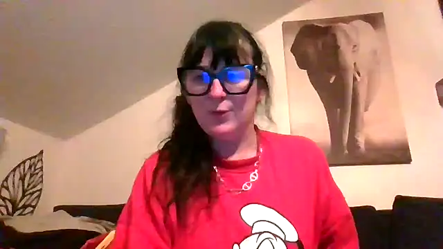 Snapshot of sexujuly88 chatting on 02-15-26, 09:44 sexujuly88 online show from 02-15-26, 09:44