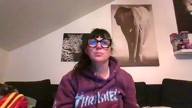 Snapshot of sexujuly88 chatting on 03-25-26, 10:16 sexujuly88 online show from 03-25-26, 10:16