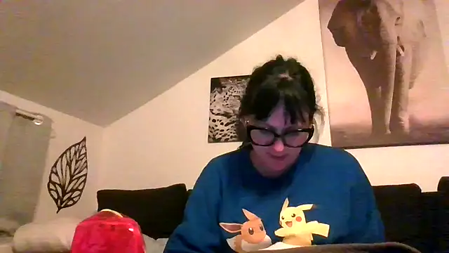 Snapshot of sexujuly88 chatting on 03-27-26, 10:53 sexujuly88 online show from 03-27-26, 10:53