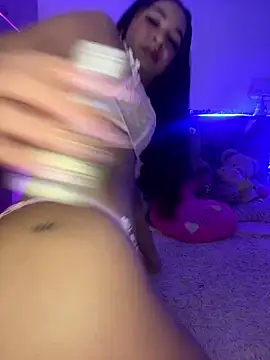 analicia-22 online show from 06-05-26, 02:51
