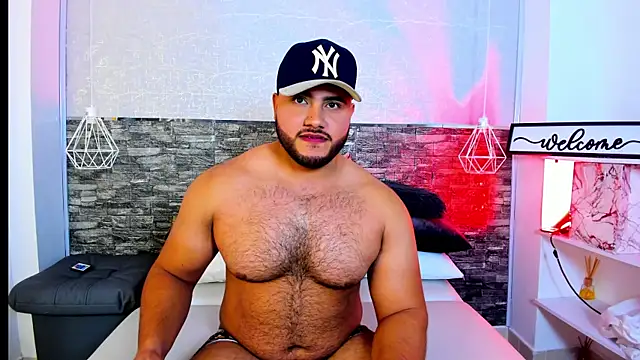 apolorusso online show from 08-07-26, 07:54
