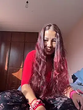 Snapshot of ArielFerrara chatting on 06-26-26, 01:04 ArielFerrara online show from 06-26-26, 01:04