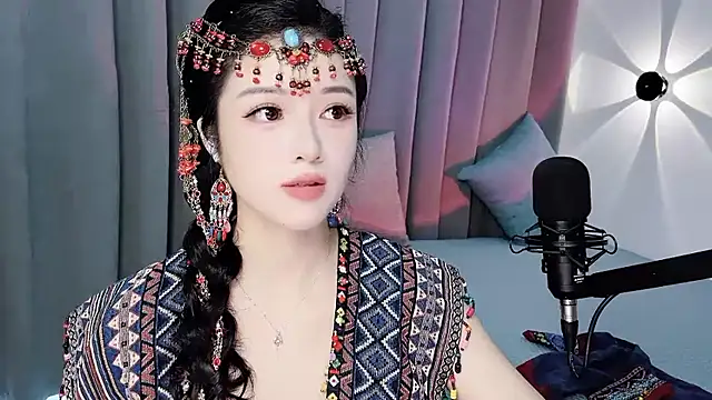Momo-Wow online show from 07-05-26, 06:20
