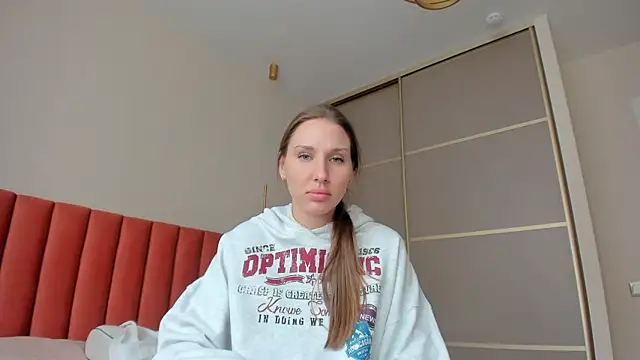 SofiClimbing online show from 03-11-25, 06:53