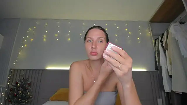 SofiClimbing online show from 01-17-26, 08:52