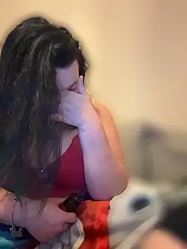 Snapshot of CurvyScarlett69 chatting on 06-02-26, 10:56 CurvyScarlett69 online show from 06-02-26, 10:56