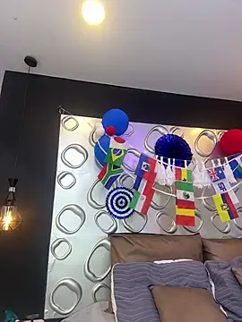 Scarlet-Muse online show from 07-16-26, 11:05