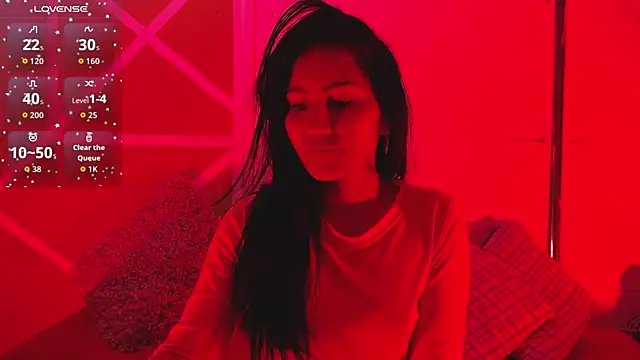 Snapshot of Nicolsweet_ chatting on 06-21-26, 02:14 Nicolsweet online show from 06-21-26, 02:14