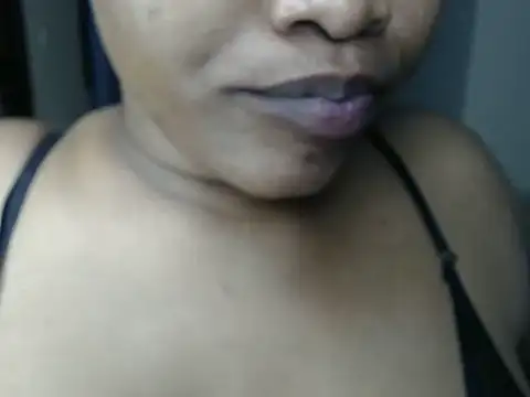 Snapshot of nasty_queen2 chatting on 06-26-26, 08:46 nasty queen2 online show from 06-26-26, 08:46
