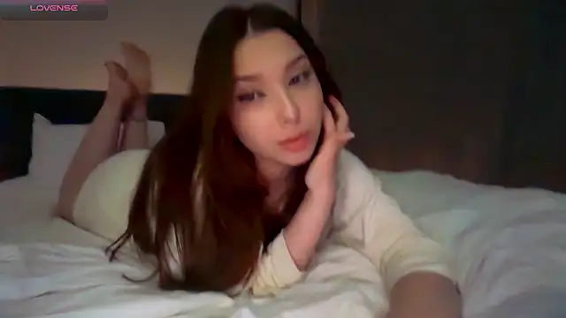 SelinaKayy online show from 06-23-26, 10:19