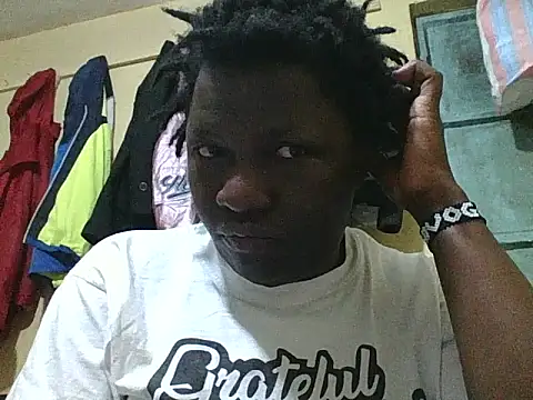 Snapshot of Ebony_creamie chatting on 06-21-26, 03:20 Ebony creamie online show from 06-21-26, 03:20