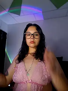 Snapshot of Miss_kittyX chatting on 07-16-26, 11:55 Miss kittyX online show from 07-16-26, 11:55