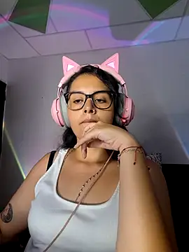 Snapshot of Miss_kittyX chatting on 07-21-26, 08:55 Miss kittyX online show from 07-21-26, 08:55