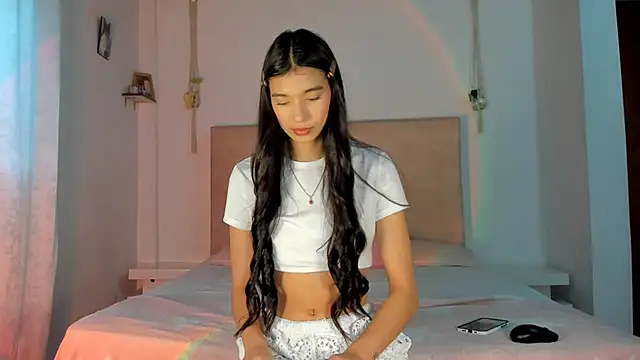 Katiagold online show from 06-18-26, 05:39