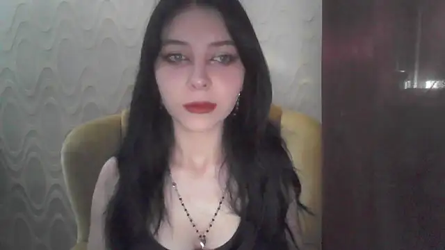 Snapshot of RileyTight chatting on 07-06-26, 08:22 RileyTight online show from 07-06-26, 08:22