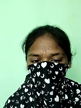 Sravya cutie online show from 06-08-26, 05:52