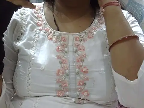 hey darling  online show from 07-10-26, 02:41