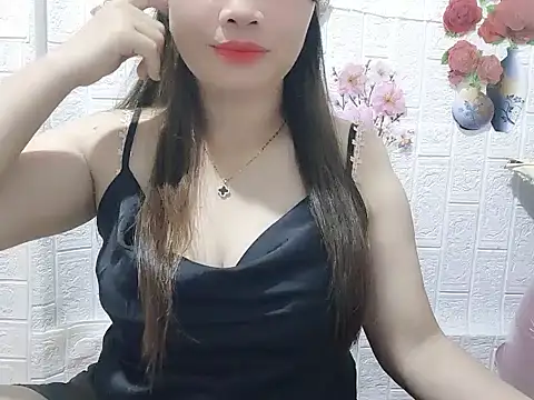 Snapshot of -Site-lee chatting on 06-03-26, 02:33 -Site-lee online show from 06-03-26, 02:33