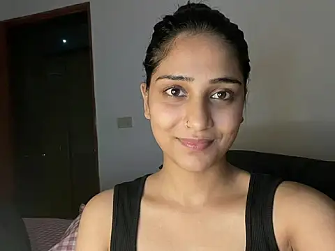 Snapshot of Soniya522 chatting on 06-15-26, 01:46 Soniya522 online show from 06-15-26, 01:46
