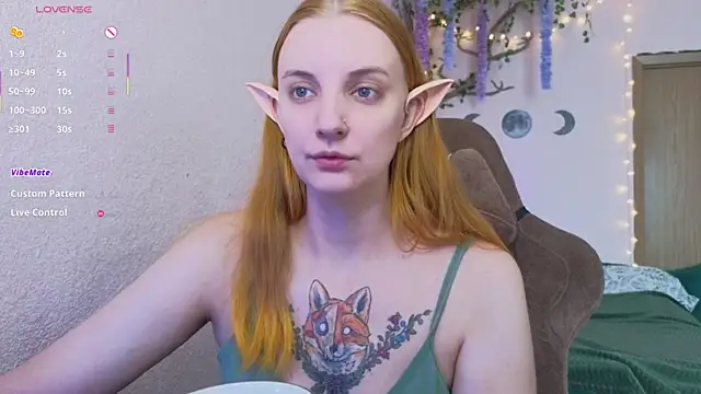 Snapshot of Elfie_Agatha chatting on 07-05-26, 10:22 Elfie Agatha online show from 07-05-26, 10:22