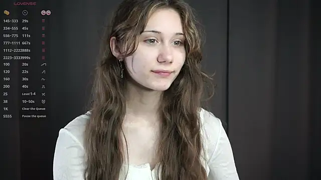 Snapshot of BellaTear chatting on 07-17-26, 07:48 BellaTear online show from 07-17-26, 07:48