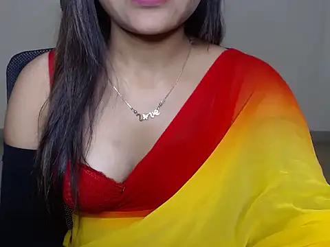 Snapshot of Elle_lala chatting on 06-12-26, 04:22 Elle lala online show from 06-12-26, 04:22