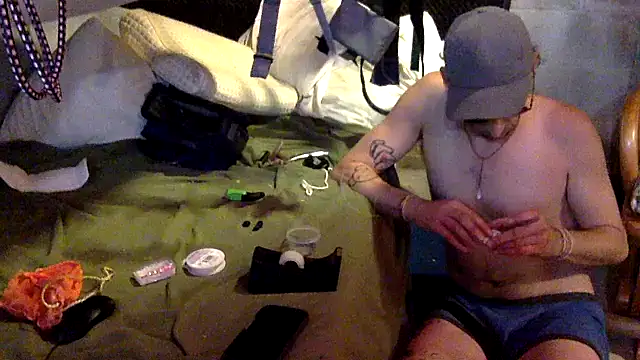 Snapshot of thierrybae chatting on 06-30-26, 10:27 thierrybae online show from 06-30-26, 10:27