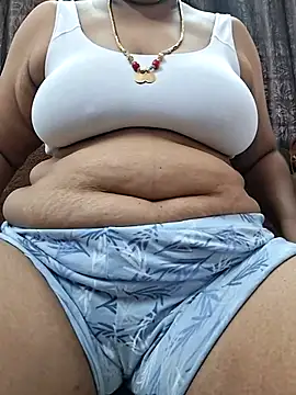 Hot Sreeja Tamil online show from 07-08-26, 05:34