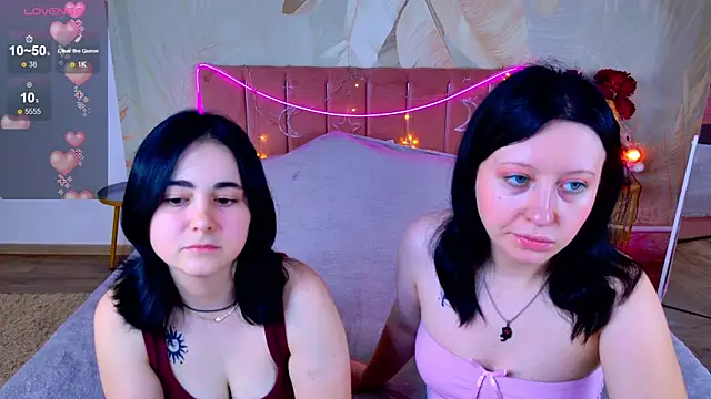 Snapshot of RuthHalll chatting on 06-26-26, 10:41 RuthHalll online show from 06-26-26, 10:41