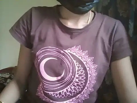 Snapshot of Sravanthi52 chatting on 06-05-26, 12:33 Sravanthi52 online show from 06-05-26, 12:33