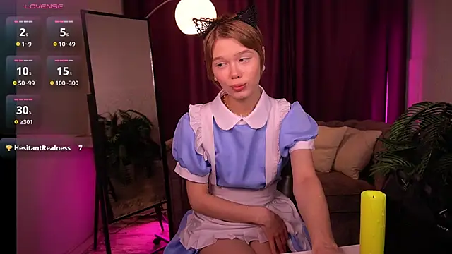 Snapshot of EvaEverly chatting on 06-30-26, 05:52 EvaEverly online show from 06-30-26, 05:52