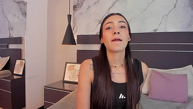 SelenaRose  online show from 06-10-26, 01:21