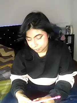 Snapshot of DanniValencia chatting on 07-15-26, 05:07 DanniValencia online show from 07-15-26, 05:07
