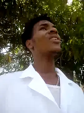 dantecruz19 online show from 06-23-26, 05:55