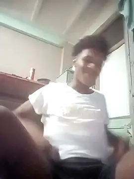 dantecruz19 online show from 07-12-26, 03:08