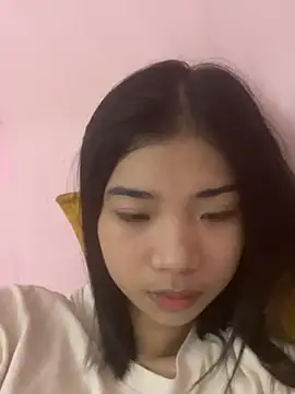 -Kempi- online show from 07-13-26, 08:06